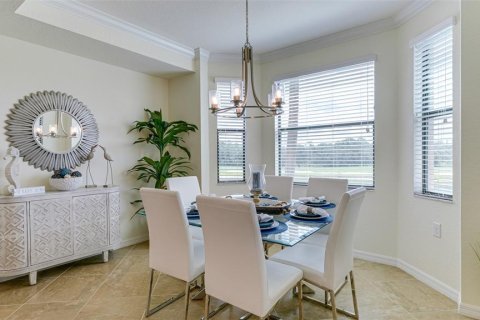 Condo in Bradenton, Florida, 2 bedrooms in LAKEWOOD NATIONAL  № 744648 - photo 16