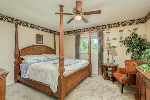 Casa en venta en Tampa, Florida, 4 dormitorios, 186.73 m2 № 1339377 - foto 16