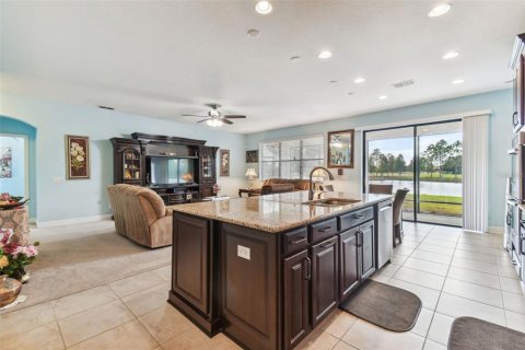 Villa ou maison à vendre à Tampa, Floride: 7 chambres, 524.34 m2 № 803879 - photo 15