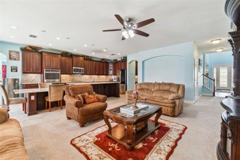 Casa en venta en Tampa, Florida, 7 dormitorios, 524.34 m2 № 803879 - foto 20