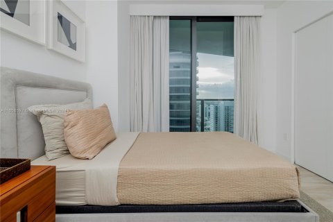 Condo in Miami, Florida, 2 bedrooms  № 1358603 - photo 26