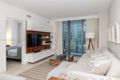 Copropriété à louer à Miami, Floride: 2 chambres, 107.3 m2 № 1358603 - photo 9