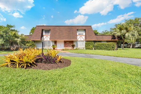 Villa ou maison à vendre à Palmetto Bay, Floride: 5 chambres, 276.85 m2 № 1328812 - photo 4