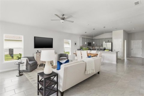 Casa en venta en Lehigh Acres, Florida, 4 dormitorios, 157.1 m2 № 1088510 - foto 26