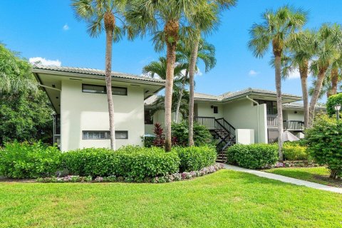 Condominio en venta en Boynton Beach, Florida, 2 dormitorios, 161.37 m2 № 884517 - foto 1