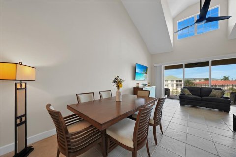 Copropriété à vendre à Punta Gorda, Floride: 3 chambres, 195.47 m2 № 1083675 - photo 10