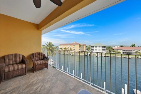 Copropriété à vendre à Punta Gorda, Floride: 3 chambres, 195.47 m2 № 1083675 - photo 6