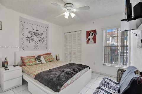 Copropriété à vendre à Miami, Floride: 3 chambres, 106.84 m2 № 1316612 - photo 7