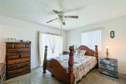 Купить виллу или дом в Флорида-Сити, Флорида 4 спальни, 133.78м2, № 1175640 - фото 16