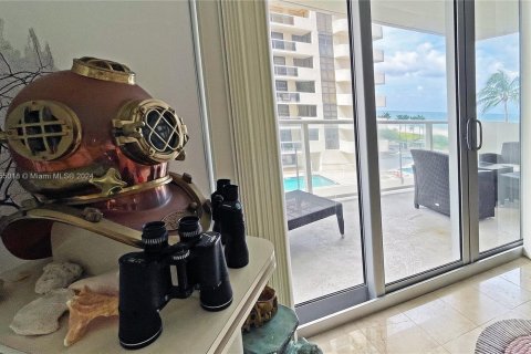 Copropriété à louer à Miami Beach, Floride: 1 chambre, 105.72 m2 № 1358573 - photo 20