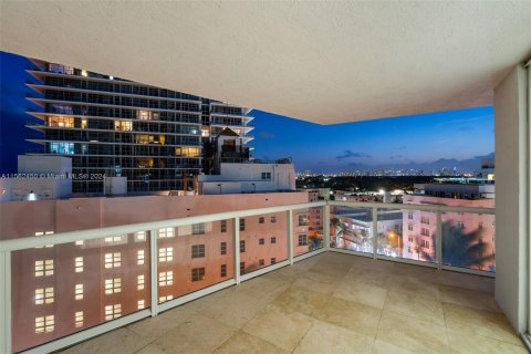 Condominio en venta en Miami Beach, Florida, 3 dormitorios, 169.45 m2 № 1117402 - foto 15