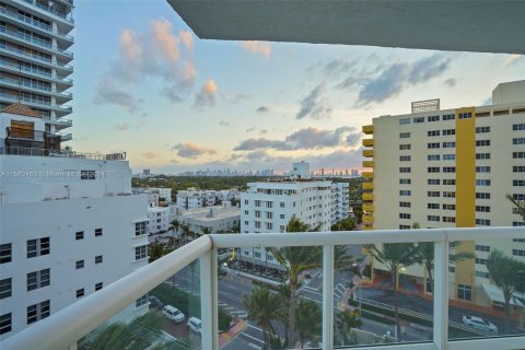 Condominio en venta en Miami Beach, Florida, 3 dormitorios, 169.45 m2 № 1117402 - foto 9
