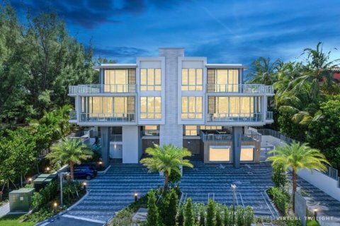 Condominio en venta en Delray Beach, Florida, 4 dormitorios, 309.46 m2 № 777291 - foto 19