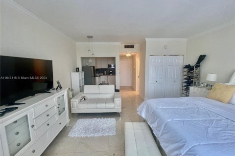 Condominio en alquiler en Coral Gables, Florida, 41.81 m2 № 1356959 - foto 9