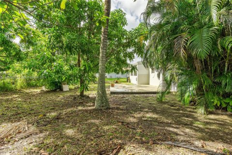 Casa en venta en Miami Gardens, Florida, 3 dormitorios, 129.6 m2 № 1356919 - foto 15