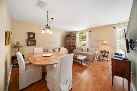 Townhouse in Jupiter, Florida 4 bedrooms, 180.04 sq.m. № 730614 - photo 23