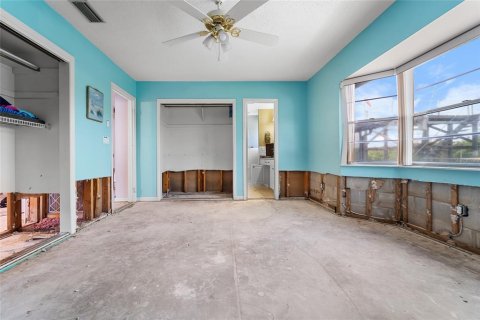 Casa en venta en Tampa, Florida, 4 dormitorios, 204.11 m2 № 1406735 - foto 17