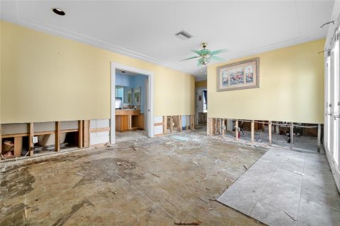 Villa ou maison à vendre à Tampa, Floride: 4 chambres, 204.11 m2 № 1406735 - photo 16