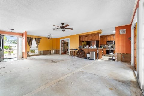 Villa ou maison à vendre à Tampa, Floride: 4 chambres, 204.11 m2 № 1406735 - photo 13