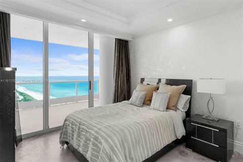 Condominio en venta en Miami Beach, Florida, 4 dormitorios, 405.98 m2 № 1315589 - foto 26