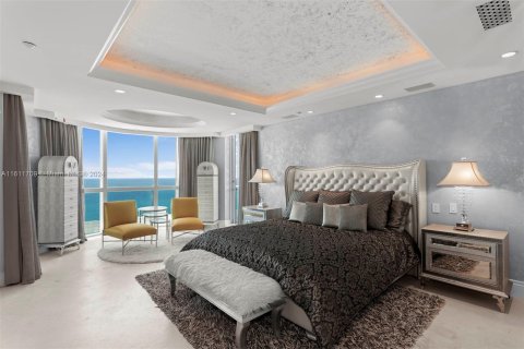 Copropriété à vendre à Miami Beach, Floride: 4 chambres, 405.98 m2 № 1315589 - photo 14