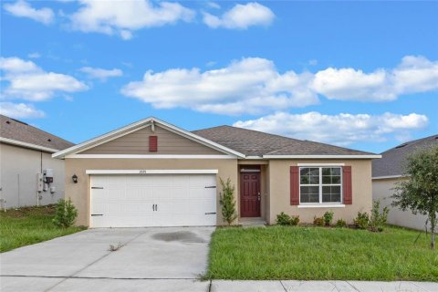 House in Davenport, Florida 4 bedrooms, 173.45 sq.m. № 1398782 - photo 1