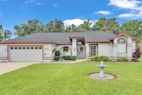 House in Lakeland, Florida 4 bedrooms, 239.04 sq.m. № 1398829 - photo 2