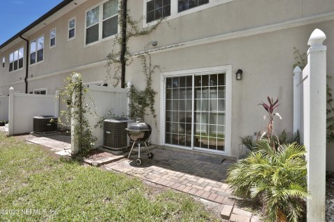 Villa ou maison à louer à Jacksonville, Floride: 2 chambres, 119.57 m2 № 863058 - photo 17