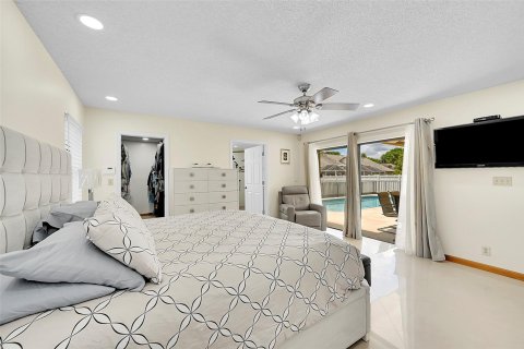 Купить виллу или дом в Корал-Спрингс, Флорида 3 комнаты, 204.2м2, № 1172161 - фото 28