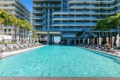 Condominio en venta en Miami, Florida, 1 dormitorio, 63.55 m2 № 940263 - foto 1
