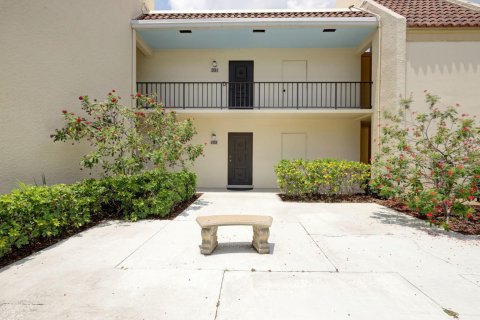 Condo in West Palm Beach, Florida, 2 bedrooms  № 1185336 - photo 20