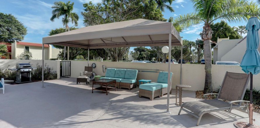 Condo in West Palm Beach, Florida, 2 bedrooms  № 1185336