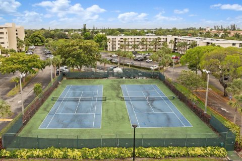 Condo in Deerfield Beach, Florida, 2 bedrooms  № 1185377 - photo 30