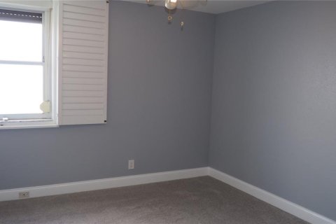 Condo in Tampa, Florida, 2 bedrooms  № 1371699 - photo 13