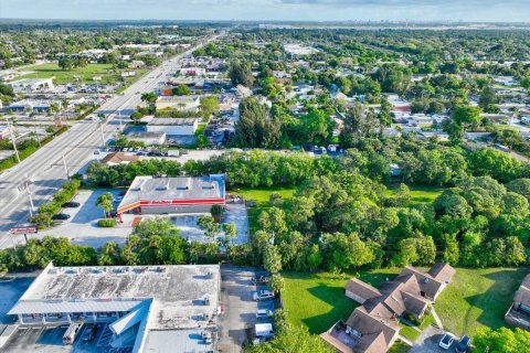 Propiedad comercial en venta en West Palm Beach, Florida № 1116668 - foto 8