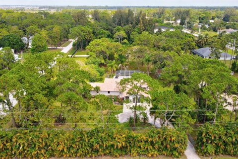 Villa ou maison à vendre à Loxahatchee Groves, Floride: 5 chambres, 303.6 m2 № 1168878 - photo 2