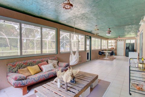 Villa ou maison à vendre à Loxahatchee Groves, Floride: 5 chambres, 303.6 m2 № 1168878 - photo 13