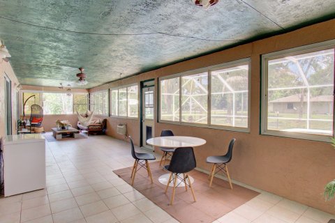 Villa ou maison à vendre à Loxahatchee Groves, Floride: 5 chambres, 303.6 m2 № 1168878 - photo 15