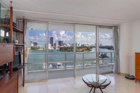 Copropriété à vendre à Miami Beach, Floride: 1 chambre, 98.94 m2 № 1399534 - photo 4