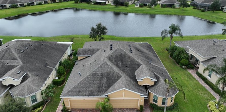 Casa en Sun City Center, Florida 3 dormitorios, 145.67 m2 № 1361036