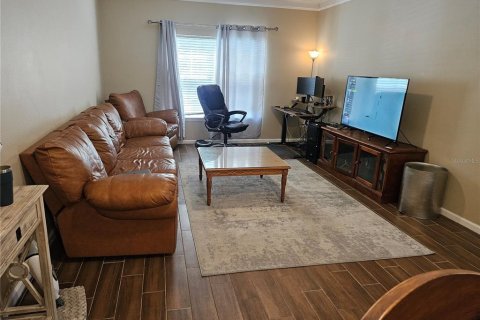 Condo in Tampa, Florida, 1 bedroom  № 1378345 - photo 6