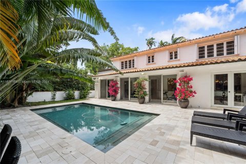 Villa ou maison à vendre à Miami Beach, Floride: 4 chambres, 294.31 m2 № 1404306 - photo 2