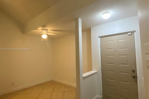 Copropriété à vendre à Miami, Floride: 2 chambres, 100.71 m2 № 1357142 - photo 20