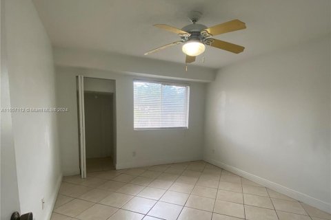 Copropriété à vendre à Miami, Floride: 2 chambres, 100.71 m2 № 1357142 - photo 8