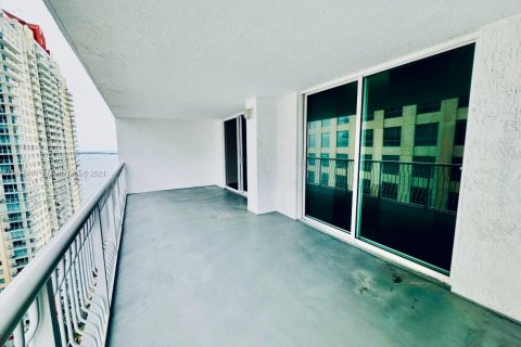 Condominio en venta en Miami, Florida, 1 dormitorio, 75.99 m2 № 1239728 - foto 21