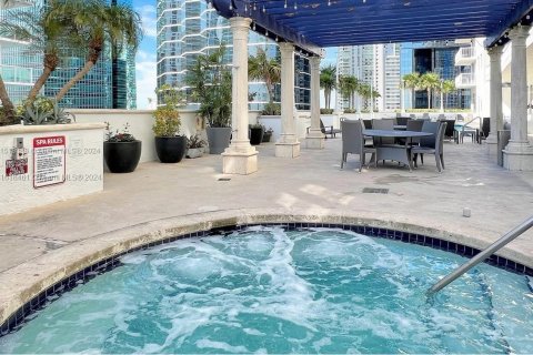 Condominio en venta en Miami, Florida, 1 dormitorio, 75.99 m2 № 1239728 - foto 27