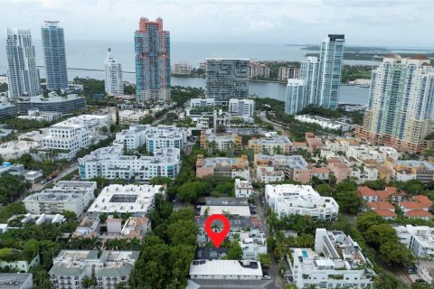 Casa en venta en Miami Beach, Florida, 5 dormitorios, 167.78 m2 № 1239726 - foto 16