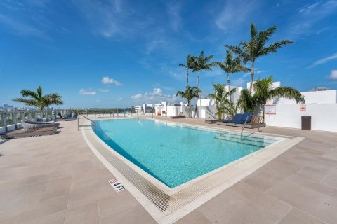 Condo in Miami Beach, Florida, 3 bedrooms  № 1208017 - photo 6