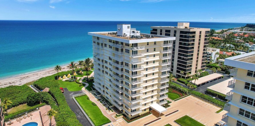 Condo in Juno Beach, Florida, 2 bedrooms  № 1207923