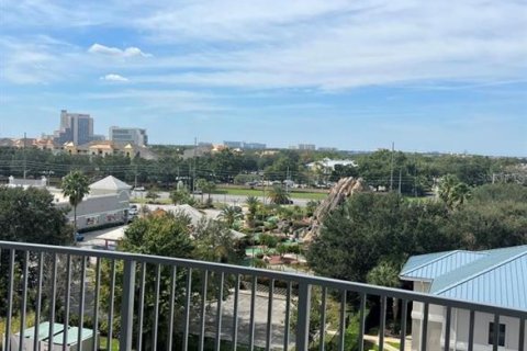 Condominio en venta en Orlando, Florida, 2 dormitorios, 100.15 m2 № 1385075 - foto 11